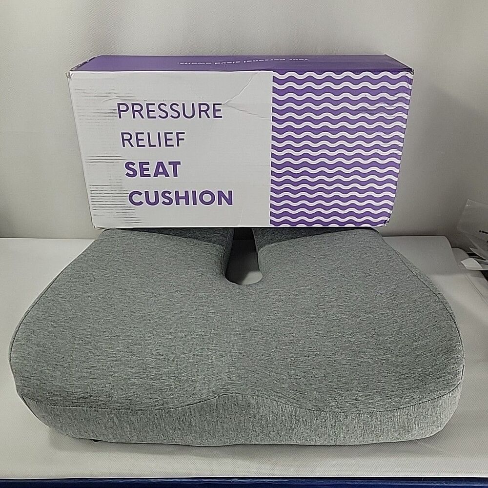 Cushion Lab Patented Pressure Relief Seat Cushion Size Standard Gray USED